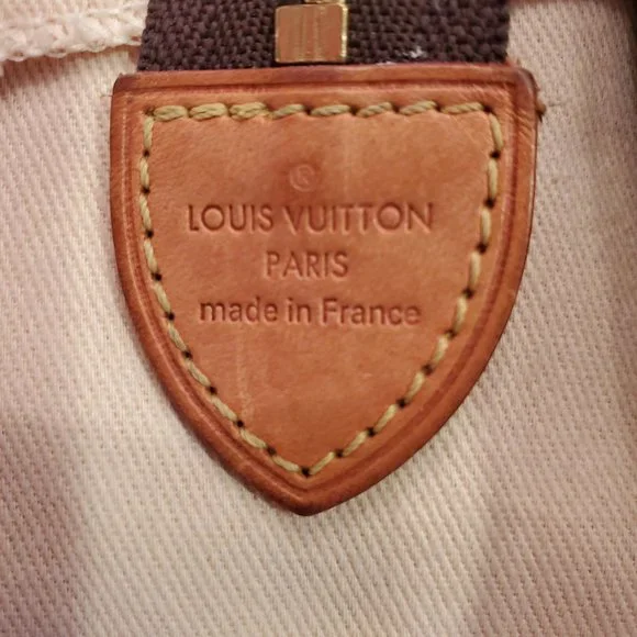 🌺 Louis Vuitton Monogram Toiletry Pouch Clutch 19 Excellent - Picture 9 of 14